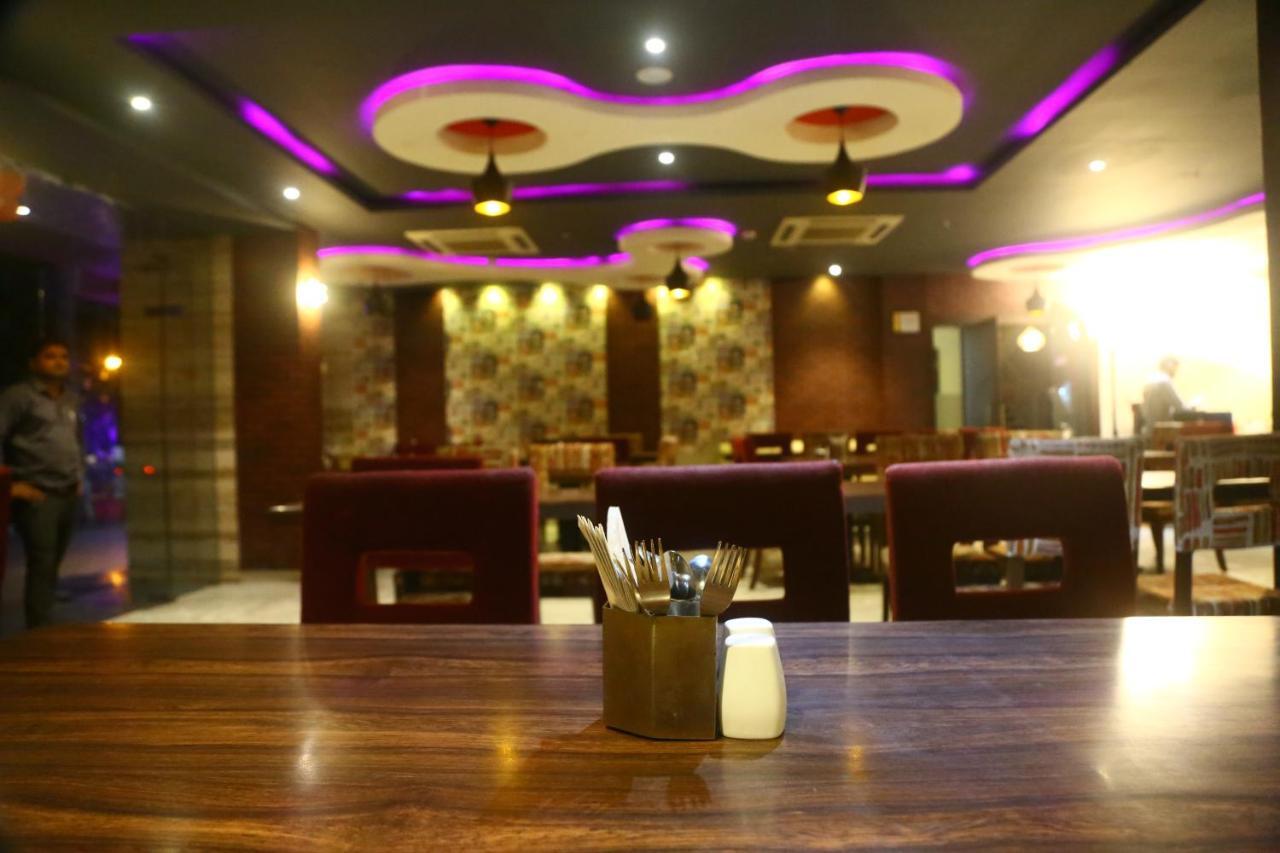 Bhagwati Park By Martand Hotels Ujjain Exterior foto